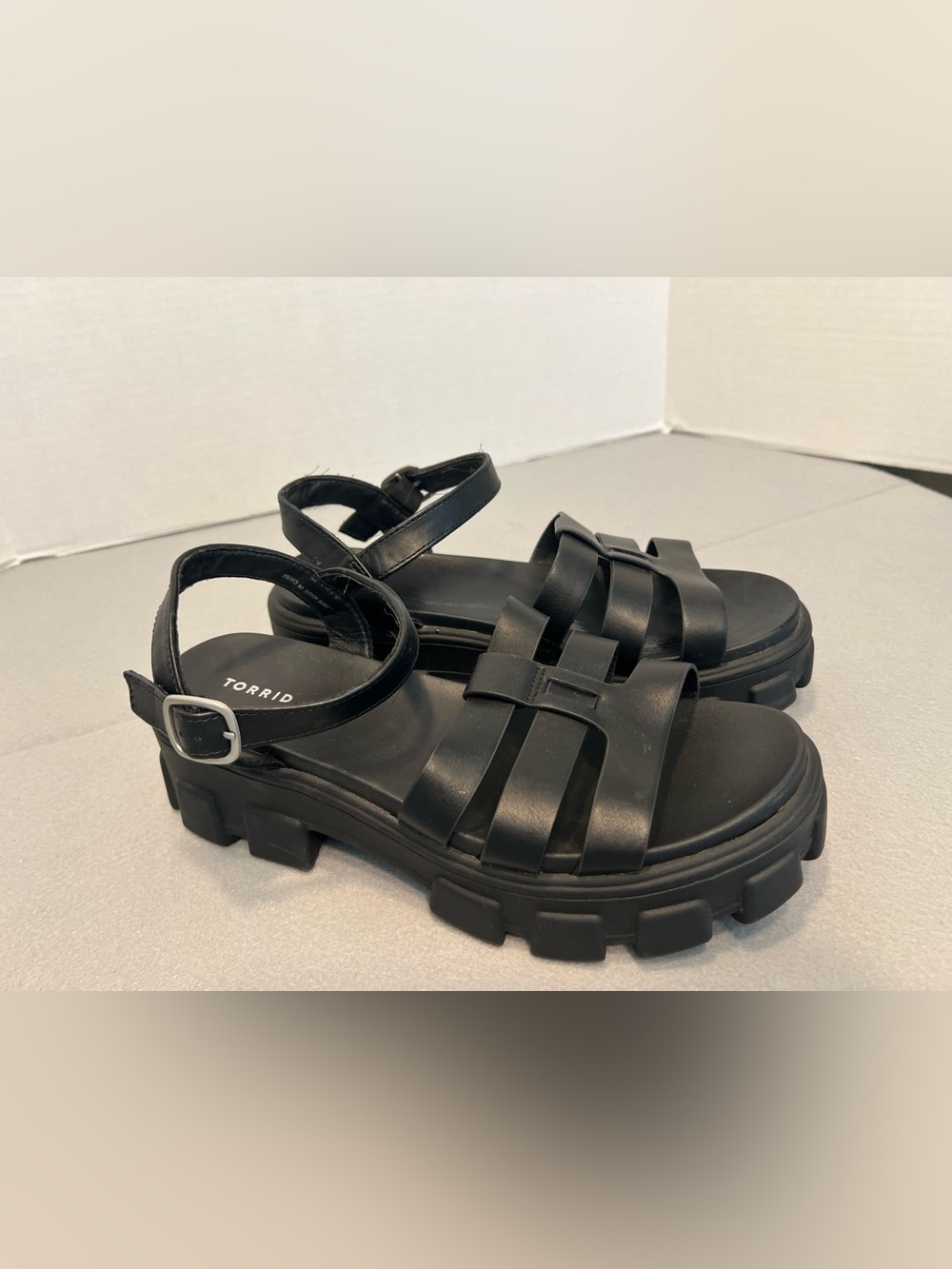 Torrid Shoes Platform Chunky Gladiator Sandals Black Size 9.5 WW